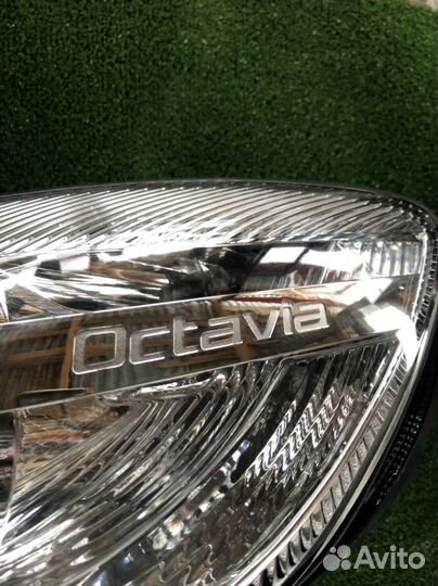 Skoda Octavia A5 FL 2009 - Фара передняя левая