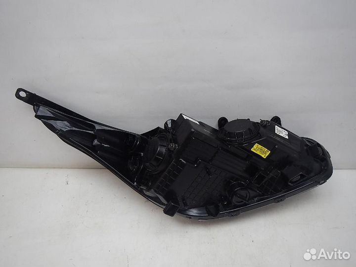 Фара левая Kia Ceed