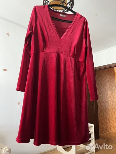 Платье бархатное plus size ASOS