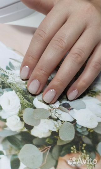 Наращивание ногтей на дому