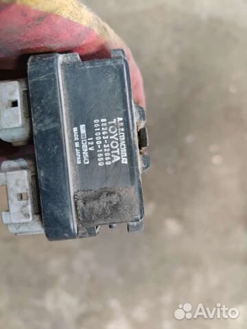 Реле abs Toyota Corolla 7 (e100)