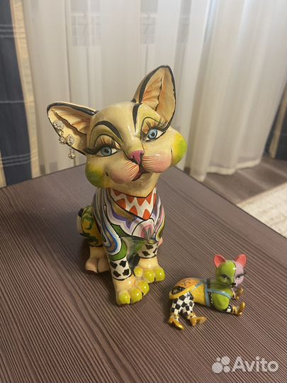 Статуэтки кошек