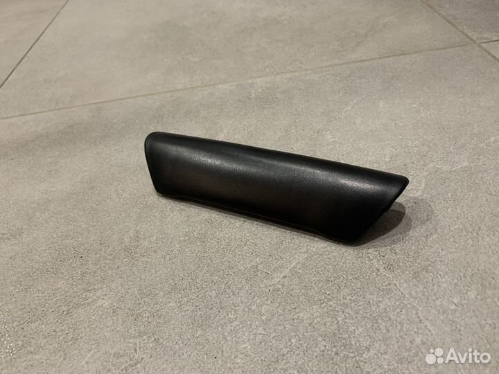 Накладка внутренней дверной ручки на volkswagen t5