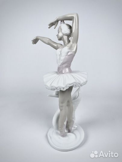 Статуэтка балерина фарфор
