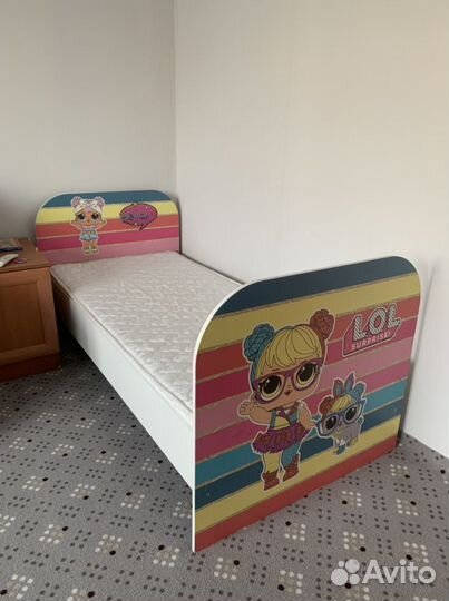 Продам кровать для девочки
