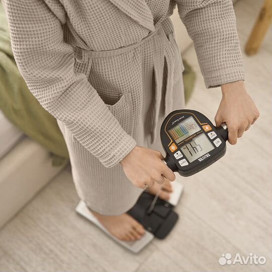 Весы Танита