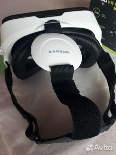 Очки виртуальной реальности для смартфона