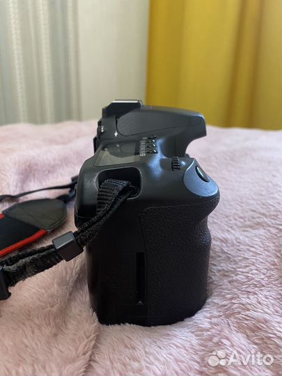 Зеркальный фотоаппарат canon 50d