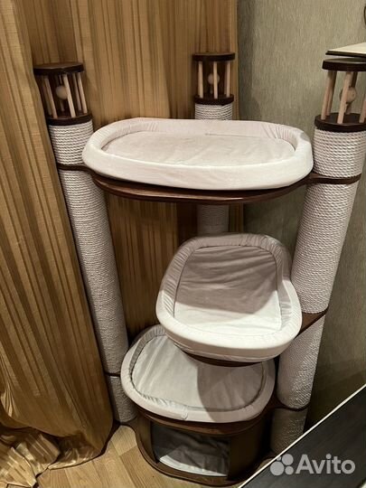 Домик для кошки с когтеточкой