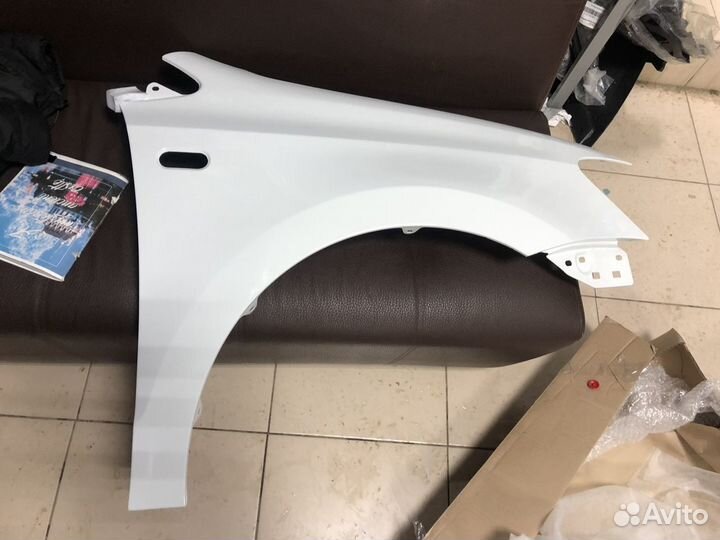 Volkswagen polo крыло цвет белый