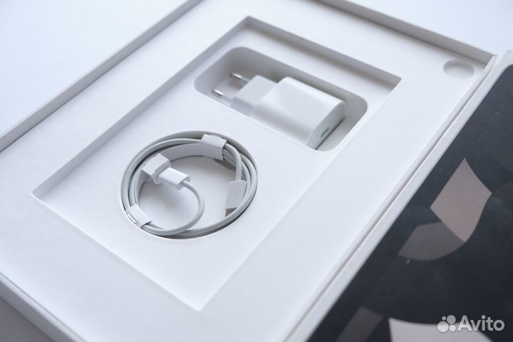 Планшет apple iPad air 5 2022 M1 64Gb