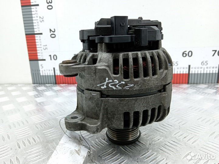 Генератор для Volkswagen Golf 4 038903024F