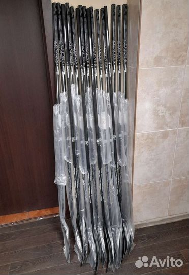 Клюшка хоккейная