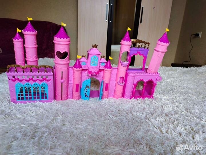 Игрушка Замок