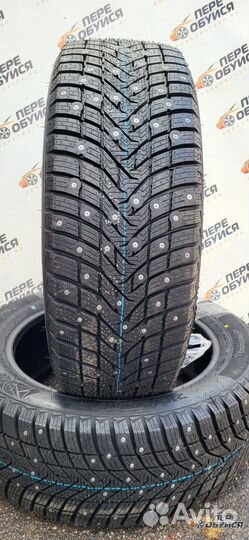 Armstrong Ski-Trac S 235/55 R17 103T