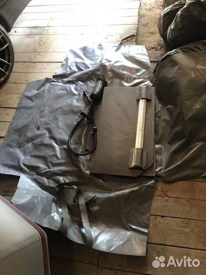 Надувная лодка с мотором