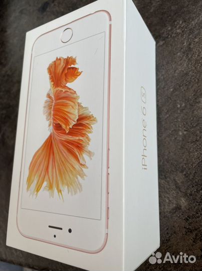 Коробка от iPhone 6s
