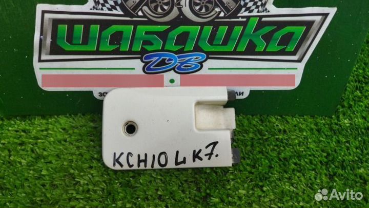 Полозья сдвижной двери задняя левая Toyota Grand