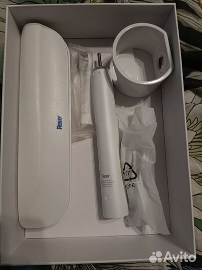 Электрическая зубная щетка Relly