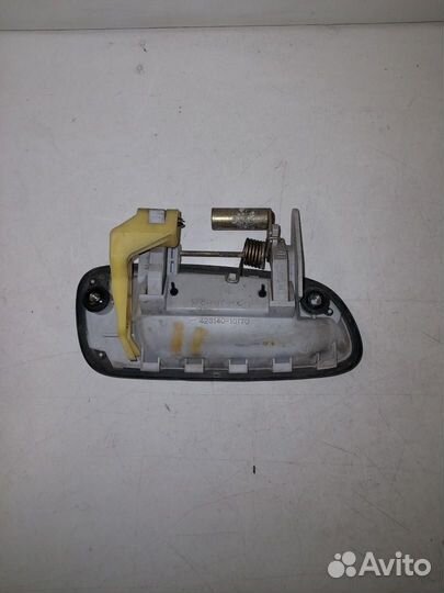 Ручка наружная двери задней левой Toyota Prius