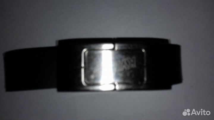 USB флешка-браслет кулер