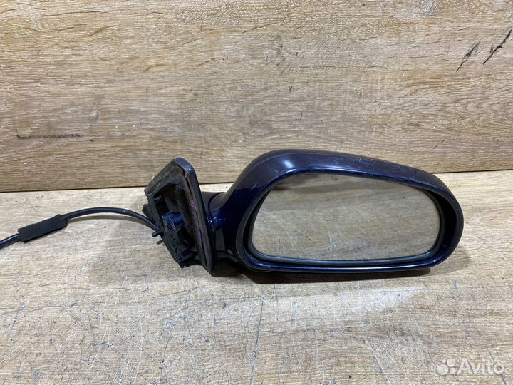 Зеркало правое Mazda 626 GE Арт. 7720674