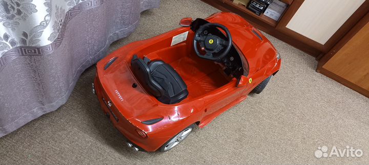 Детская машина 