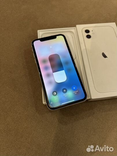 iPhone 11, 256 ГБ