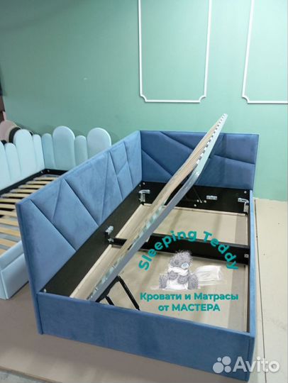 Детская кровать с мягким бортиком