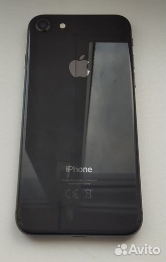 iPhone 8, 64 ГБ