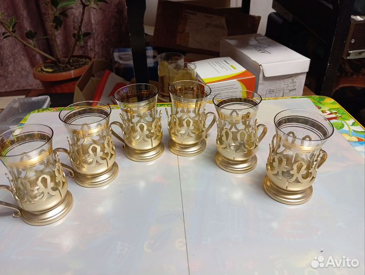 Подстаканник с бокалом