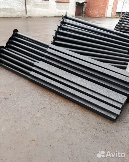 Винтовая свая 76d, оголовок 200х200. Монтаж