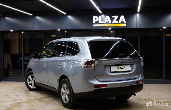Mitsubishi Outlander 2.0 CVT, 2013, 239 535 км