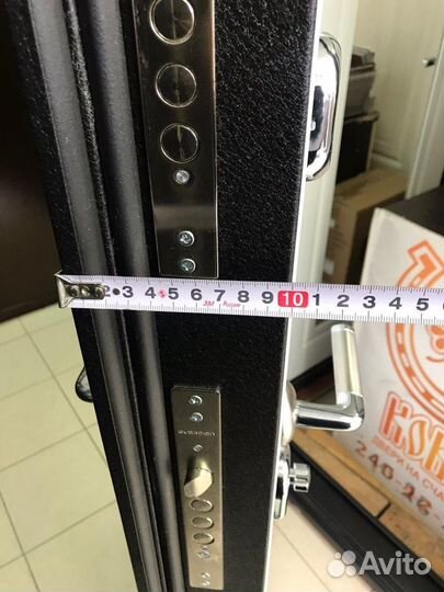 Дверь входная металлическая новая