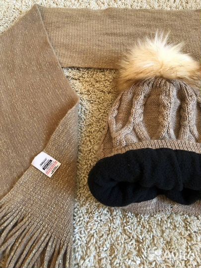 Комплект шапка и шарф женский