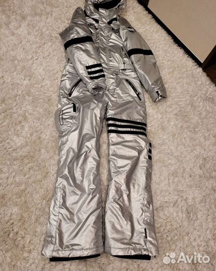 Горнолыжный комбинезон женский 42 44
