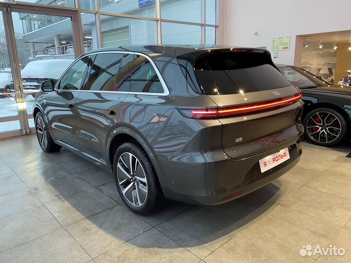 LiXiang L6 1.5 AT, 2024