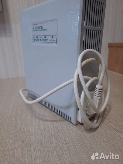 Стабилизатор напряжения штиль