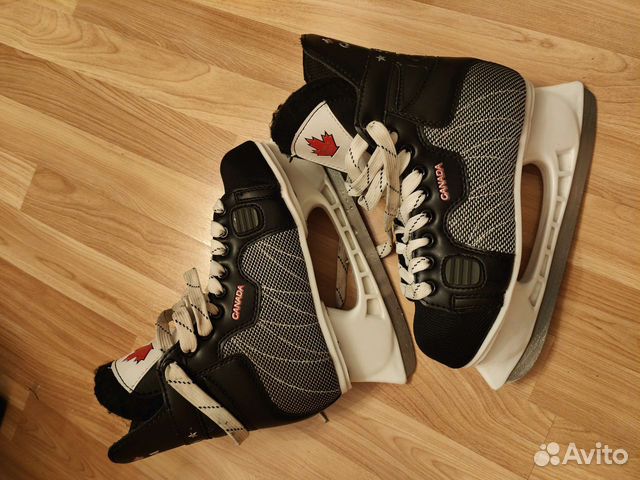 Хоккейные коньки Canada 5000