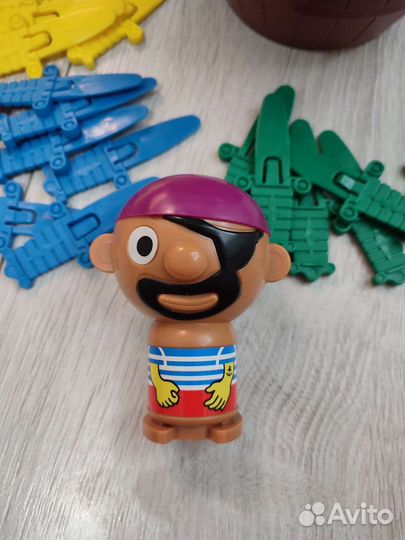 Настольная игра Хитрый пират tomy