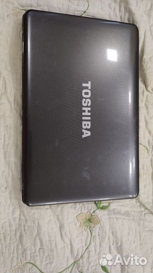 Ноутбук toshiba