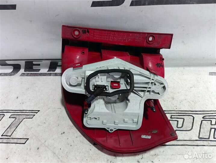 Фонарь задний левый Skoda Yeti 1.2 cbzb 2014