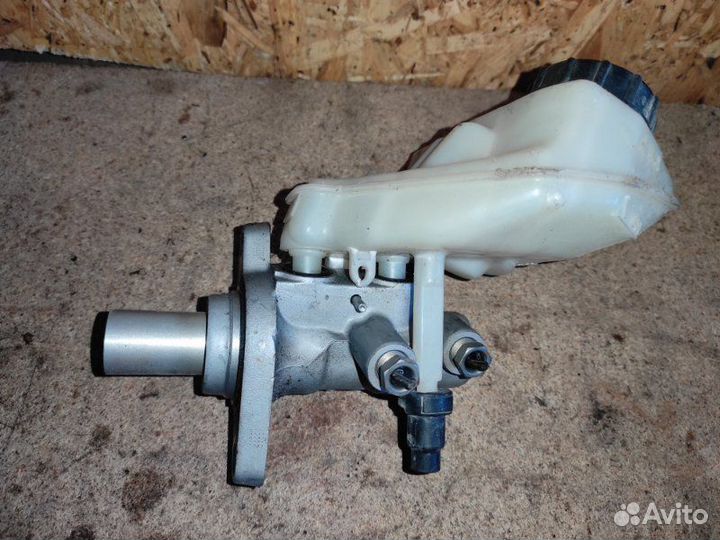 Главный тормозной цилиндр Volvo Xc90 C71 D5244T4