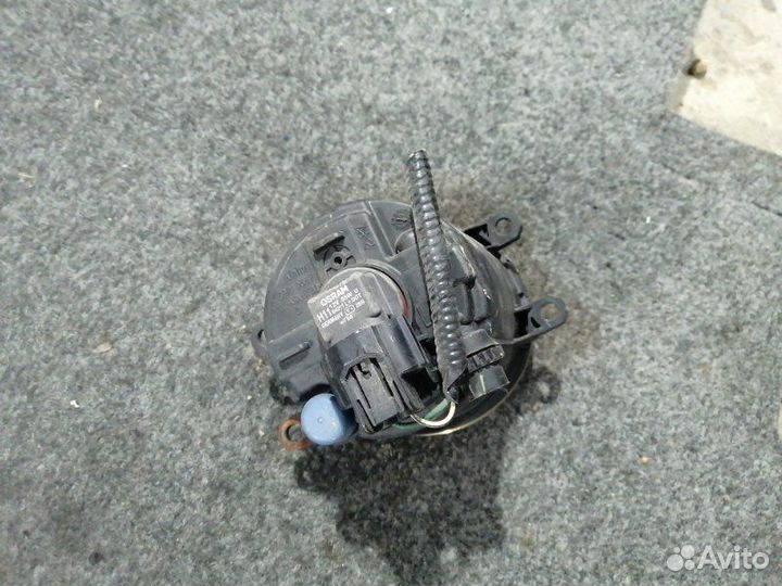 Фара противотуманная левая Toyota Camry ACV40