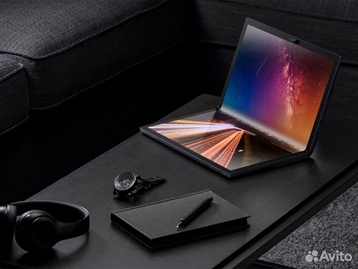 Asus Zenbook 17 Fold 2023 i7-1260U oled