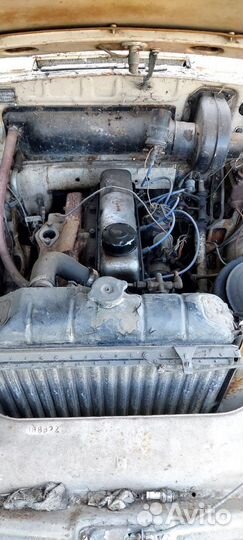 Крышка двигателя, хром