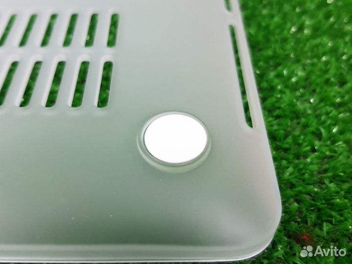 Чехол на MacBook 16
