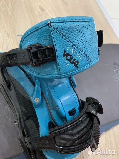 Крепления для сноуборда Volkl Initial