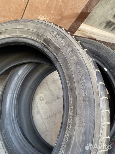 Yokohama Advan Sport V102 235/55 R20