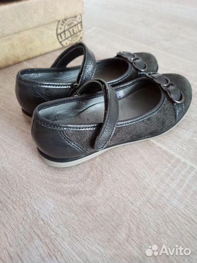 Туфли Лель натуральные 31р и 33 р